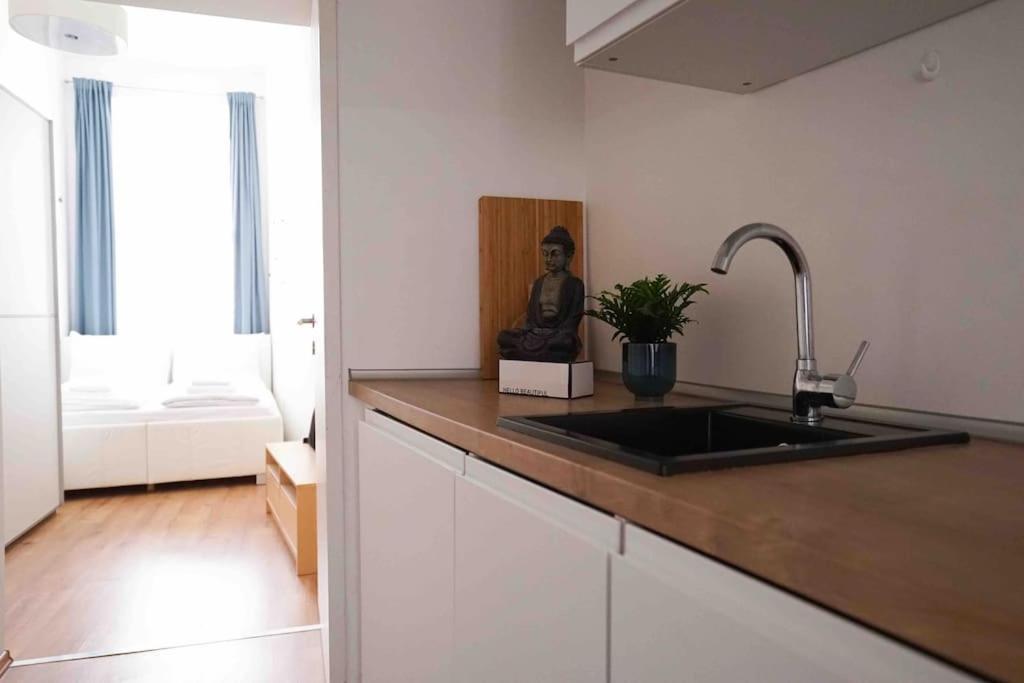 Appartement Modern Living In Center - Fully Equipped